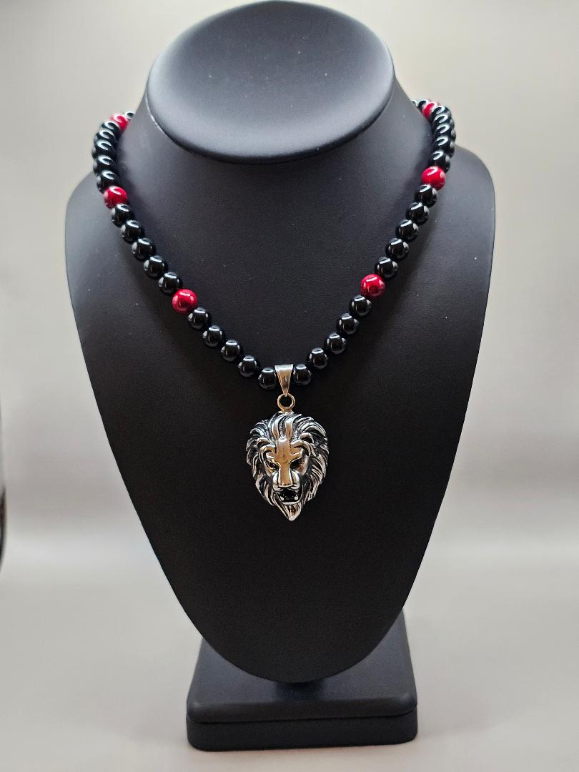 Lion of Judah Necklace Black Onyx and Red Beaded Necklace Unisex